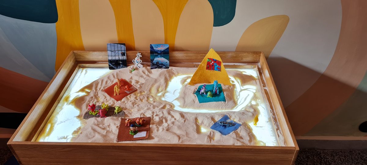 Sand tray session